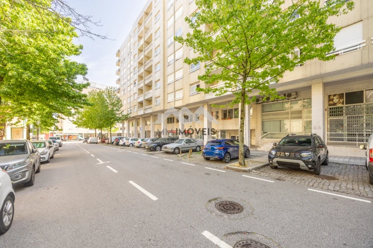 Apartamento T1 para Venda em Aguas Santas Foto 23