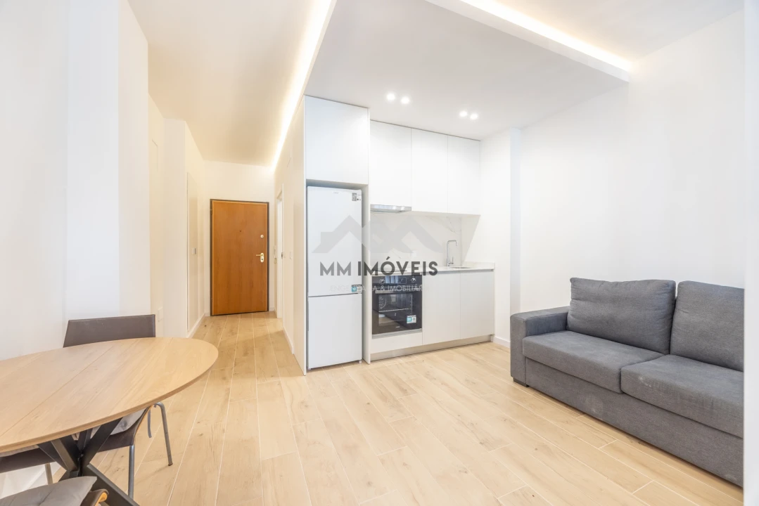 Apartamento T1 para Venda em Aguas Santas Foto 2
