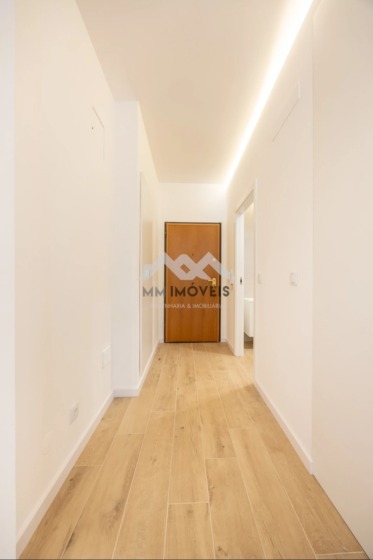Apartamento T1 para Venda em Aguas Santas Foto 15