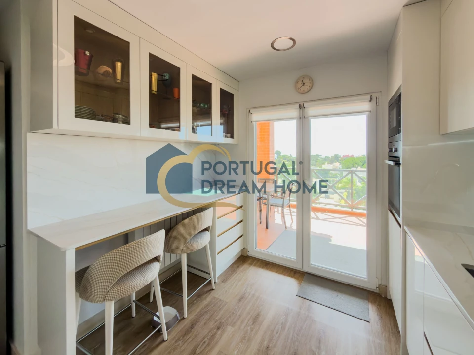 Apartamento T2 para Venda em Albufeira e Olhos de Água Foto 24