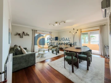 Apartamento T2 para Venda em Albufeira e Olhos de Água