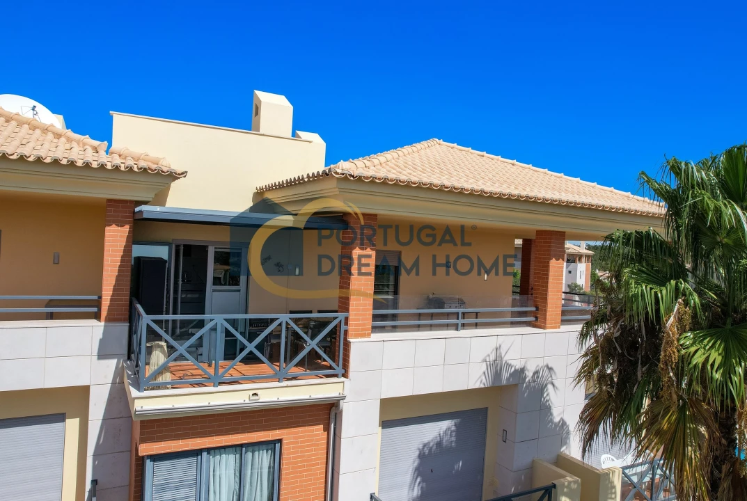 Apartamento T2 para Venda em Albufeira e Olhos de Água Foto 3