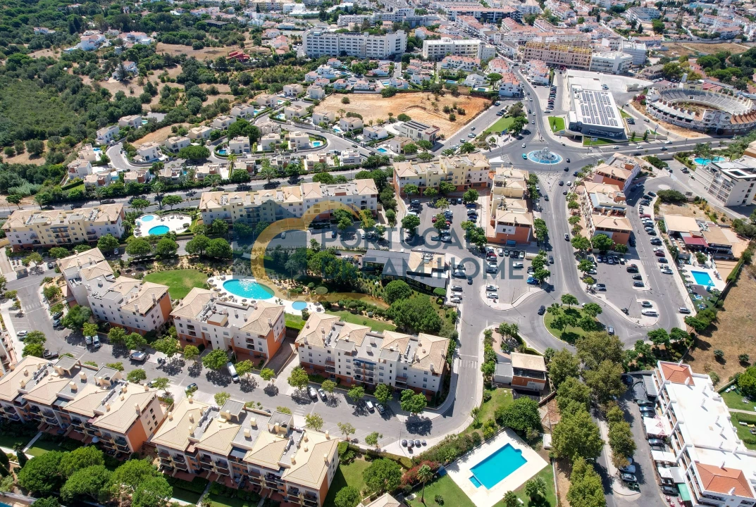 Apartamento T2 para Venda em Albufeira e Olhos de Água Foto 5