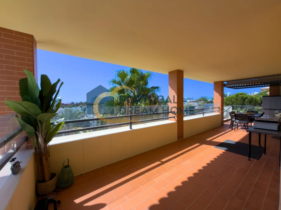 Apartamento T2 para Venda em Albufeira e Olhos de Água Foto 18