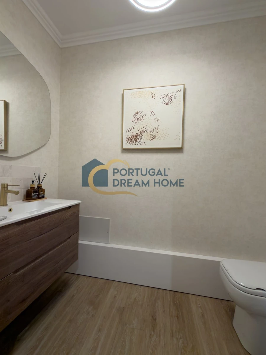 Apartamento T2 para Venda em Albufeira e Olhos de Água Foto 29