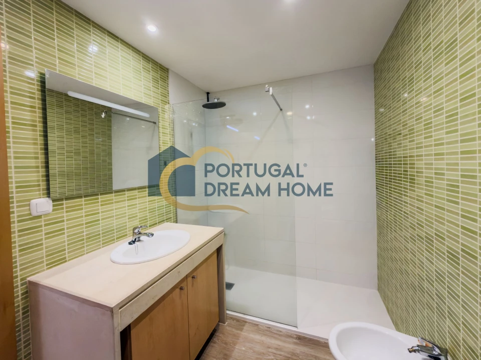 Apartamento T2 para Venda em Albufeira e Olhos de Água Foto 41