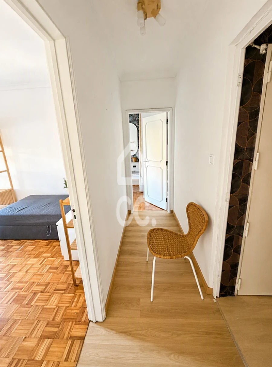 Apartamento T3 para Venda em Sacavém e Prior Velho Foto 10