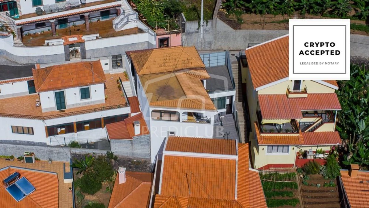 Moradia T3 para Venda em Camara de Lobos Foto 1