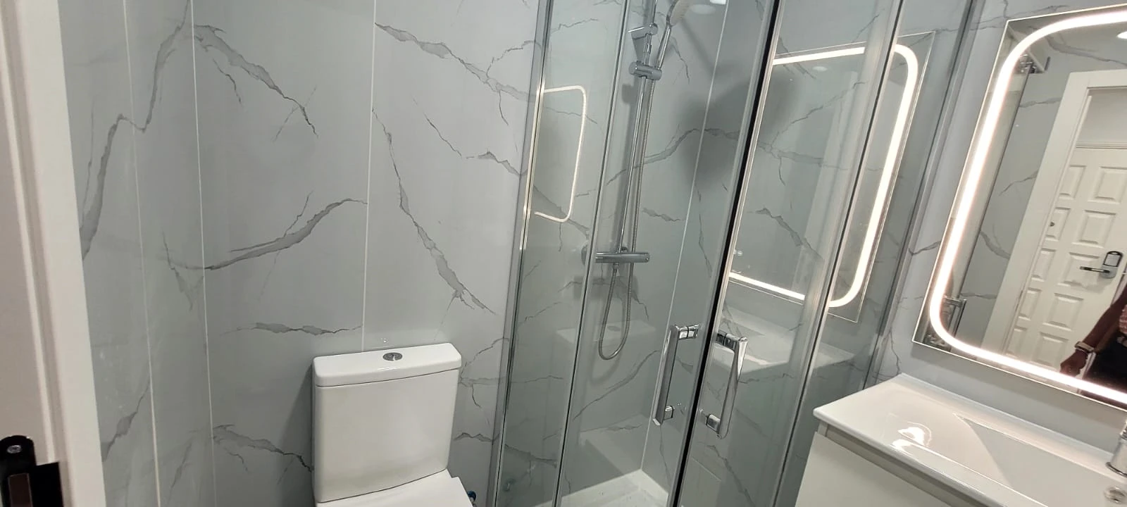 Apartamento T4 para Venda em Amora Foto 16