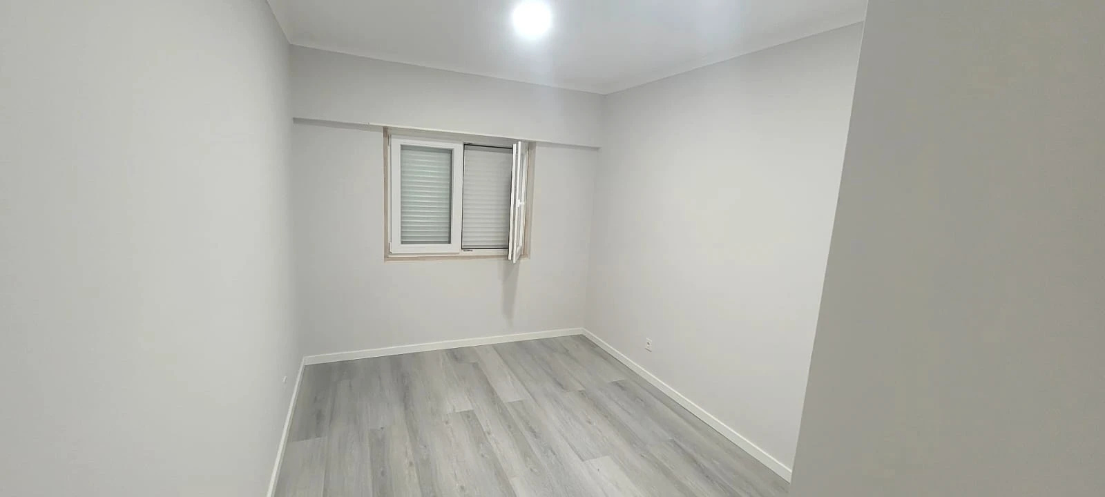 Apartamento T4 para Venda em Amora Foto 36