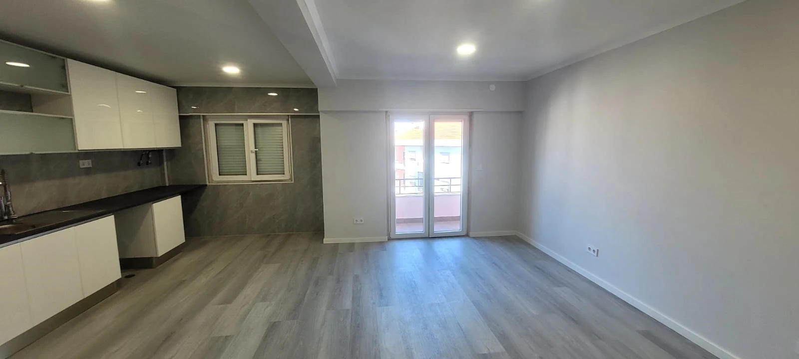 Apartamento T4 para Venda em Amora Foto 49