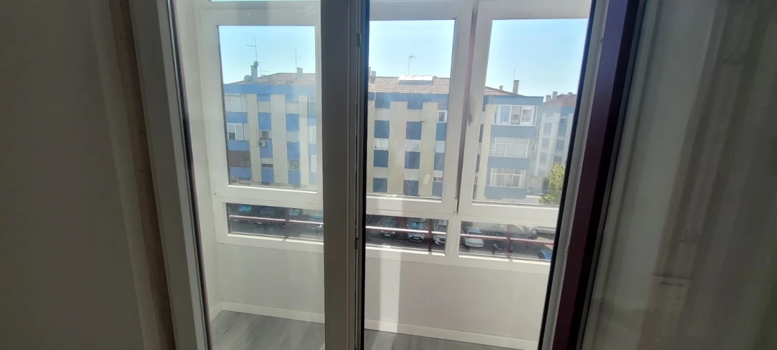 Apartamento T4 para Venda em Amora Foto 27