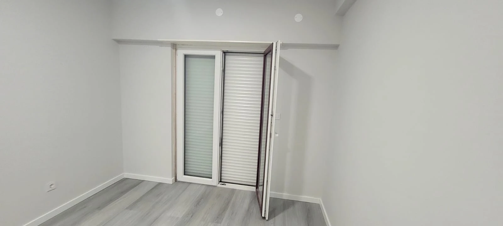 Apartamento T4 para Venda em Amora Foto 22
