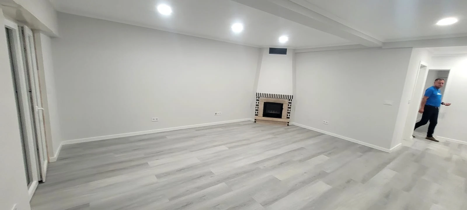 Apartamento T4 para Venda em Amora Foto 11