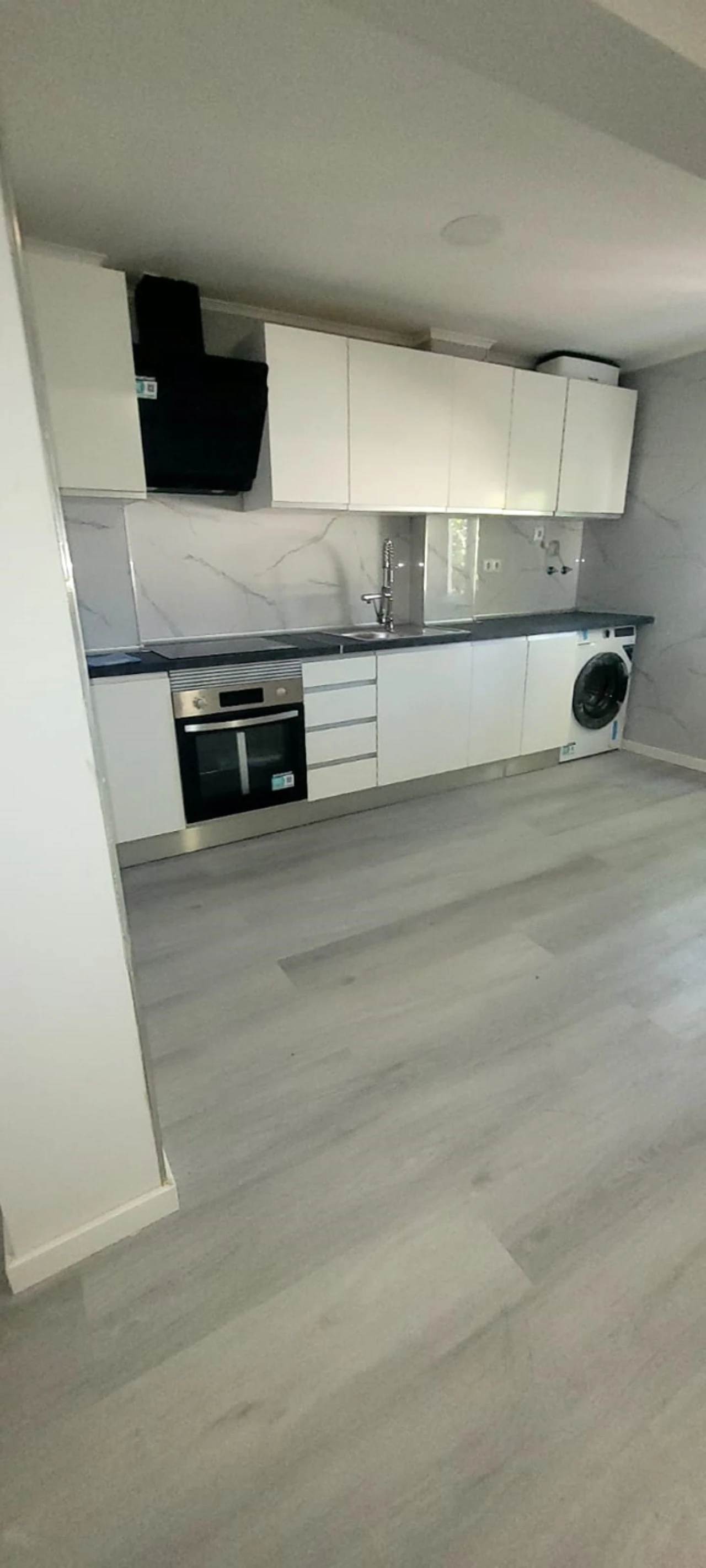 Apartamento T3 para Venda em Laranjeiro e Feijó Foto 1