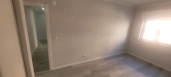 Apartamento T2 para Venda em Corroios