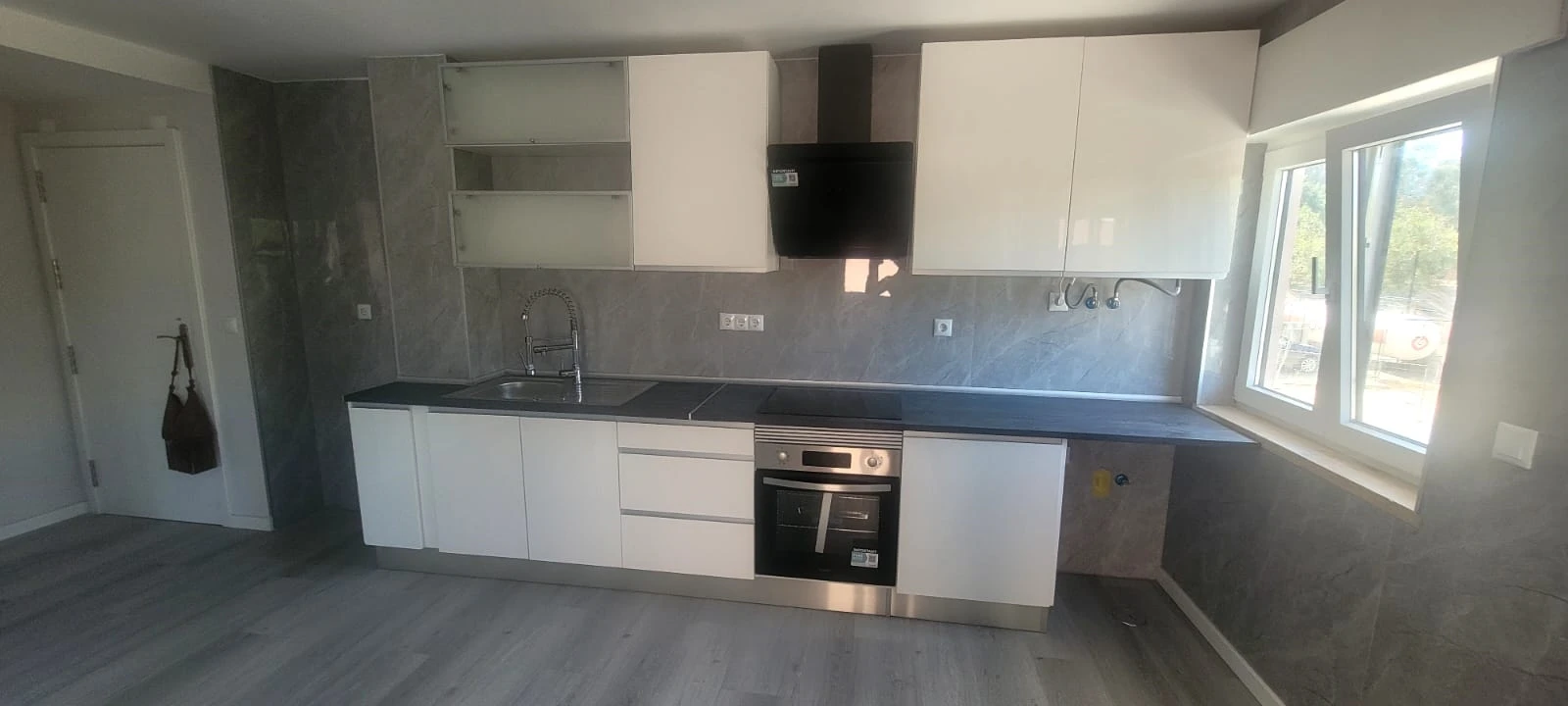 Apartamento T2 para Venda em Corroios Foto 13