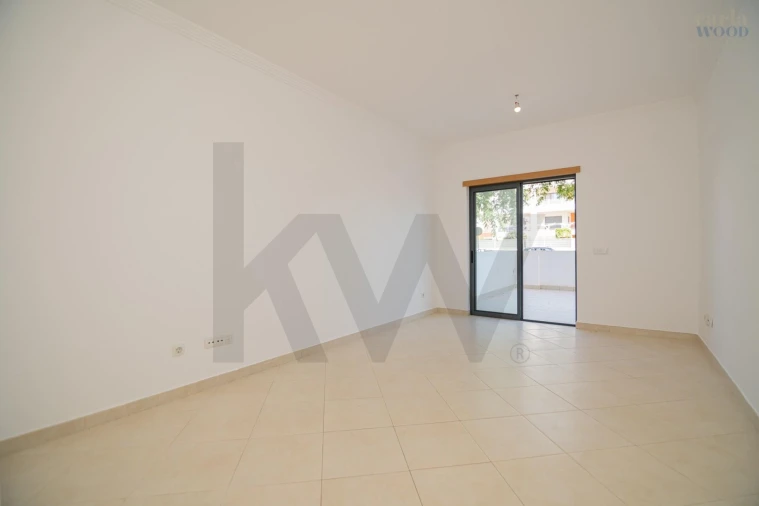 Apartamento T2 para Venda em Portimão Foto 39