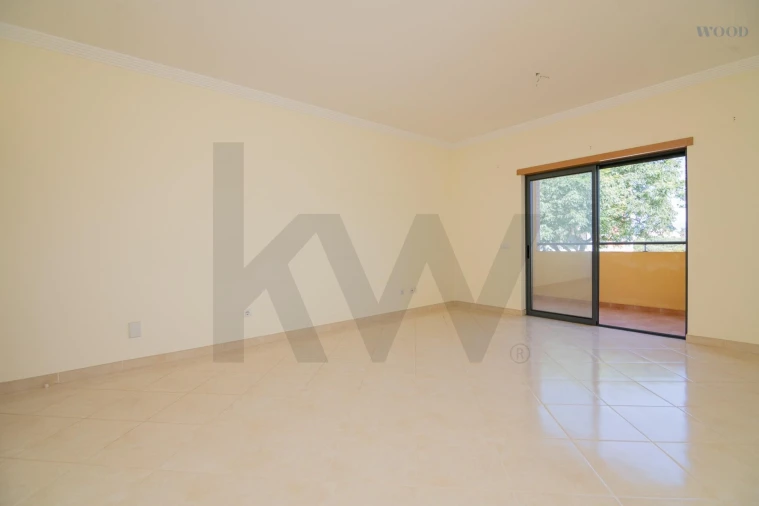 Apartamento T2 para Venda em Portimão Foto 12