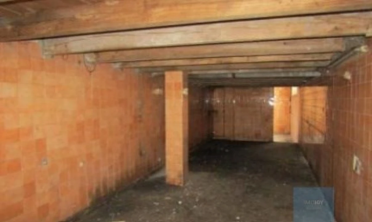 Armazém para Venda em Fiães Foto 6