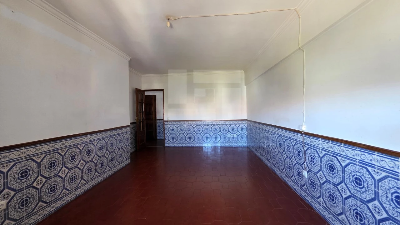 Apartamento T2 para Venda em Cacém e São Marcos Foto 11
