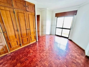 Apartamento T2 para Venda em Cacém e São Marcos
