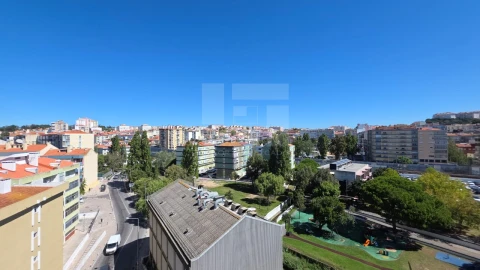 Apartamento T2 para Venda em Cacém e São Marcos