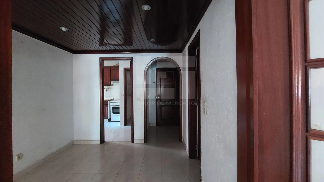 Apartamento T2 para Venda em Cacém e São Marcos Foto 18