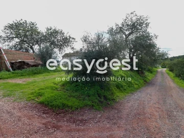Terreno para Venda em Santa Catarina da Fonte do Bispo