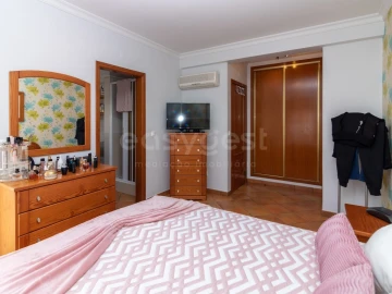 Moradia T4 para Venda em Tavira (Santa Maria e Santiago)