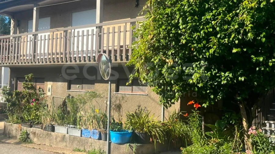 Moradia T4 para Venda em Belazaima do Chão, Castanheira do Vouga e Agadão