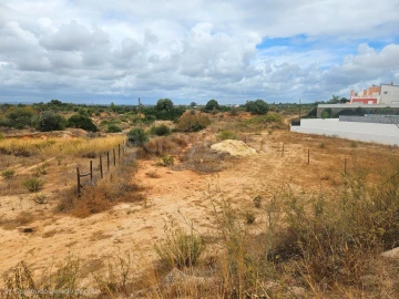 Terreno para Venda em Alcantarilha e Pêra