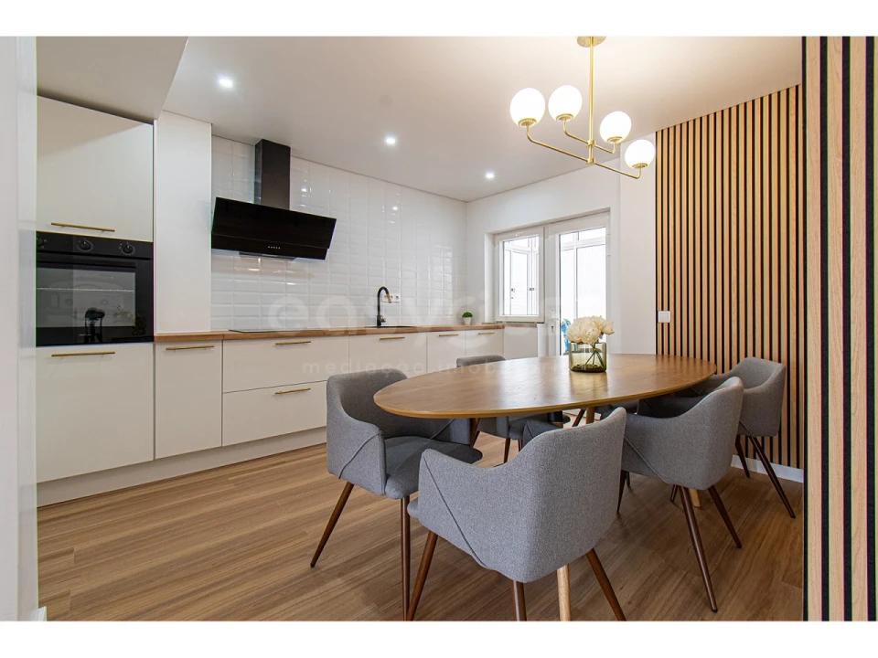 Apartamento T3 para Venda em Vila Real de Santo Antonio Foto 1