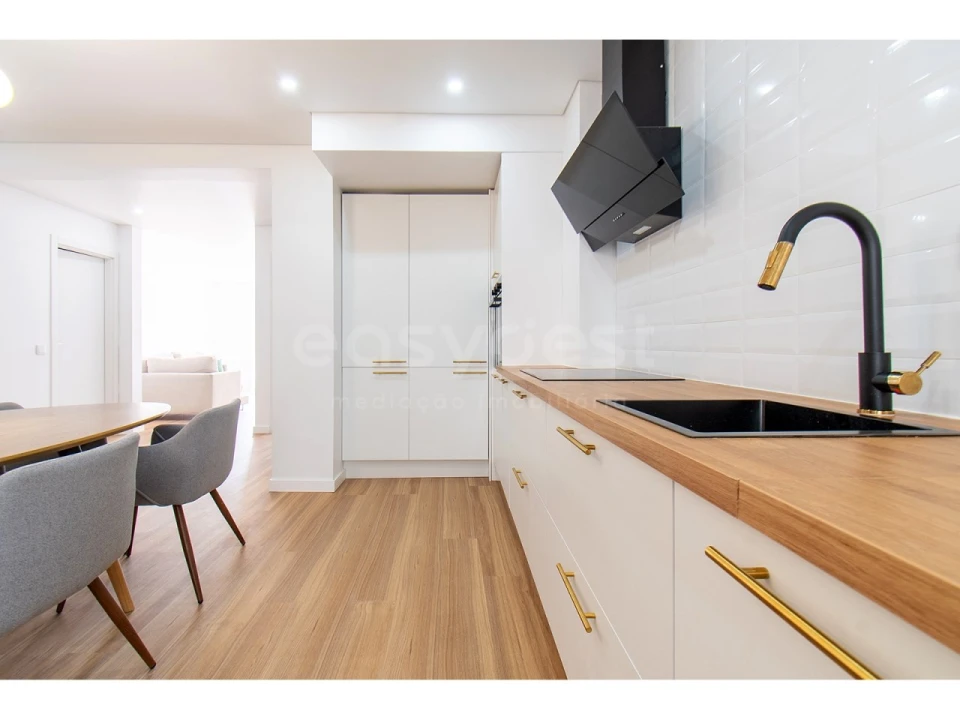 Apartamento T3 para Venda em Vila Real de Santo Antonio Foto 3