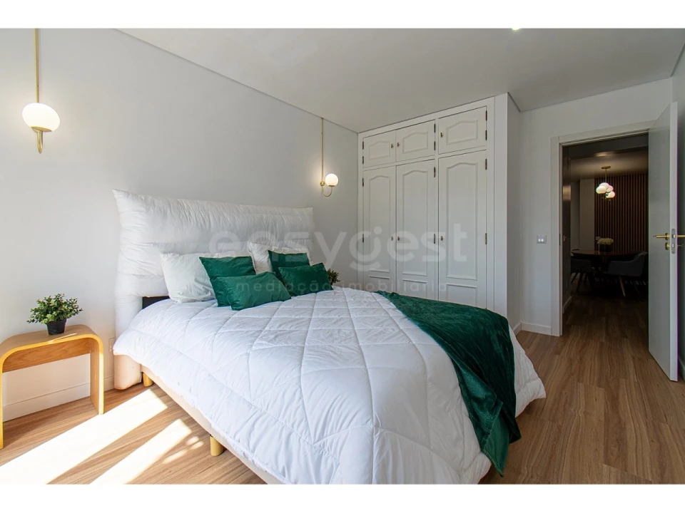 Apartamento T3 para Venda em Vila Real de Santo Antonio Foto 10
