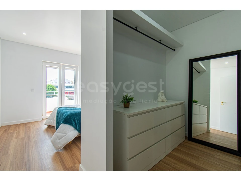 Apartamento T3 para Venda em Vila Real de Santo Antonio Foto 11