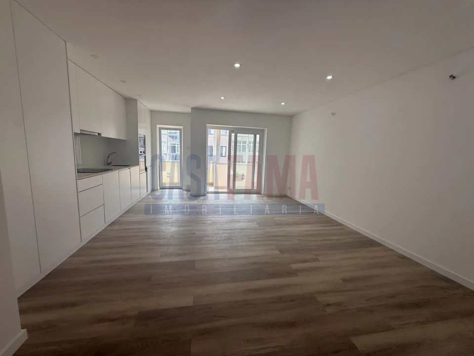 Apartamento T3 para Venda em Póvoa de Varzim, Beiriz e Argivai Foto 1