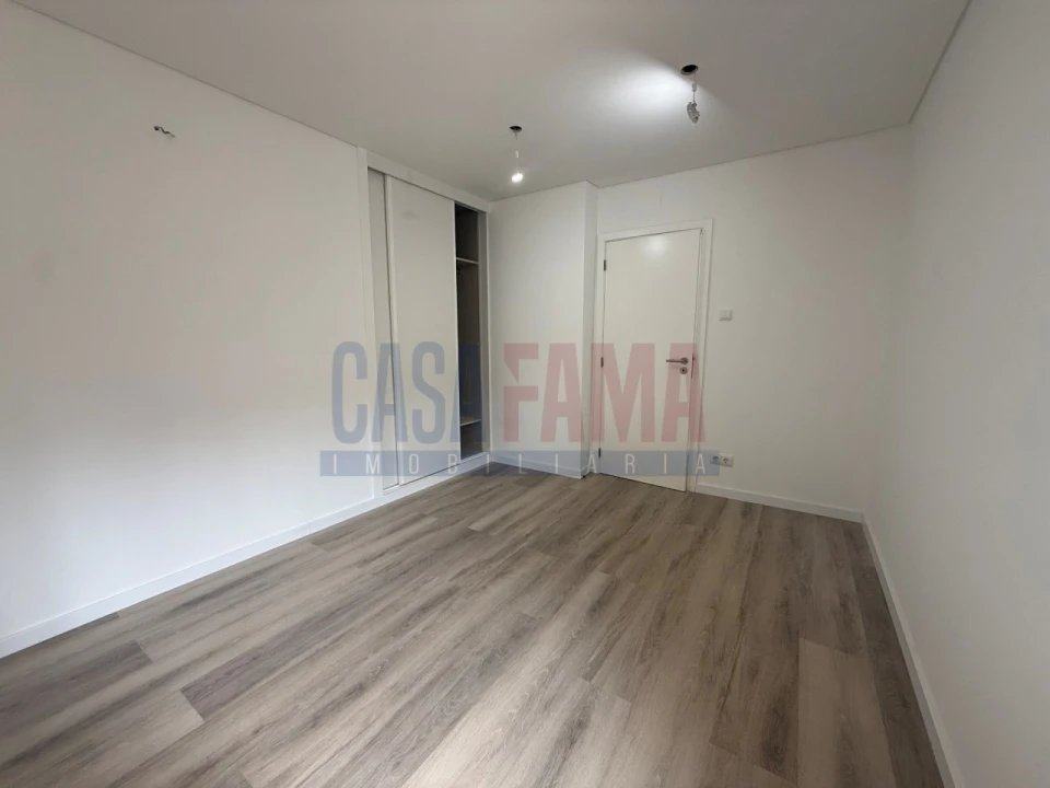 Apartamento T3 para Venda em Póvoa de Varzim, Beiriz e Argivai Foto 10