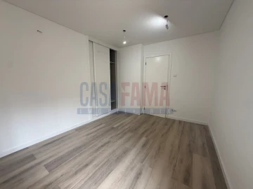 Apartamento T3 para Venda em Póvoa de Varzim, Beiriz e Argivai