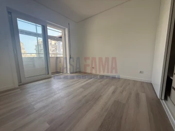 Apartamento T3 para Venda em Póvoa de Varzim, Beiriz e Argivai