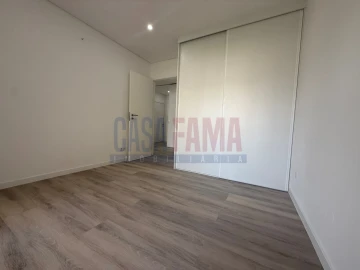 Apartamento T3 para Venda em Póvoa de Varzim, Beiriz e Argivai