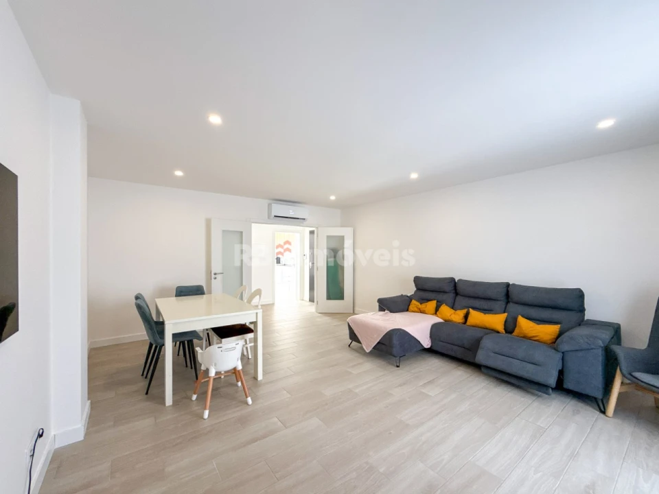 Apartamento T3 para Venda em Constancia Foto 1