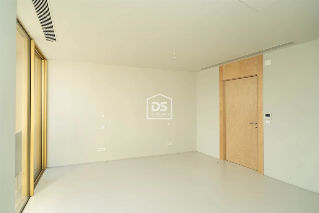 Apartamento T3 para Venda em Leiria, Pousos, Barreira e Cortes Foto 34