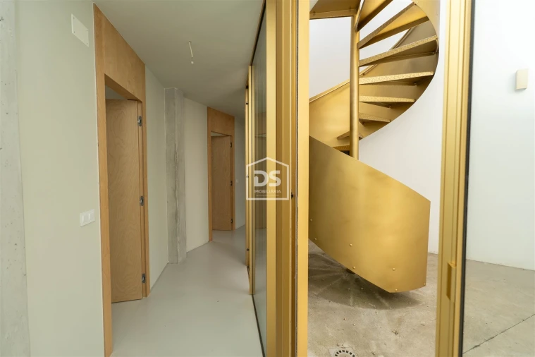 Apartamento T3 para Venda em Leiria, Pousos, Barreira e Cortes Foto 6