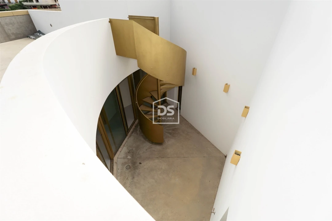 Apartamento T3 para Venda em Leiria, Pousos, Barreira e Cortes Foto 40