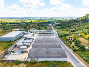 Armazém para Arrendamento em Marvila, Ribeira Santarém, São Salvador, São Nicolau