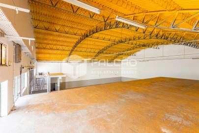 Armazém para Arrendamento em Marvila, Ribeira Santarém, São Salvador, São Nicolau