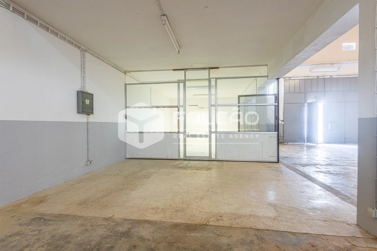 Armazém para Arrendamento em Marvila, Ribeira Santarém, São Salvador, São Nicolau Foto 25
