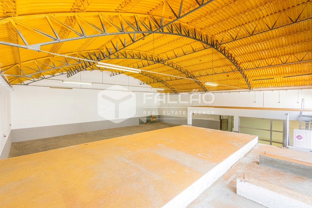 Armazém para Arrendamento em Marvila, Ribeira Santarém, São Salvador, São Nicolau Foto 11