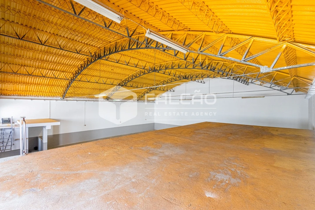 Armazém para Arrendamento em Marvila, Ribeira Santarém, São Salvador, São Nicolau Foto 10